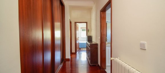 4 bedrooms House in Rio de Mouro, Portugal No. 178055 7