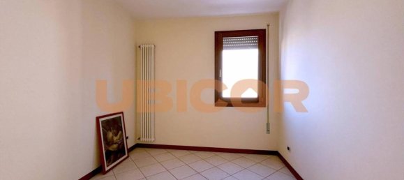 6-salle Appartement à Albignasego, Italy No. 35998 4