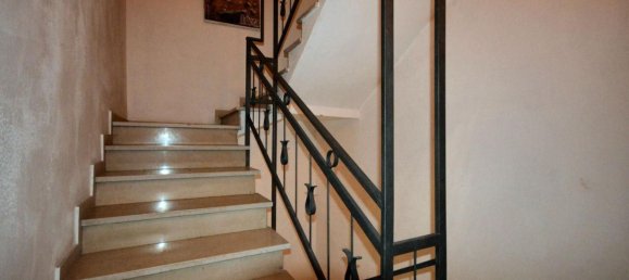 12غرفة مستودع في Lucca, Italy رقم 85068 5