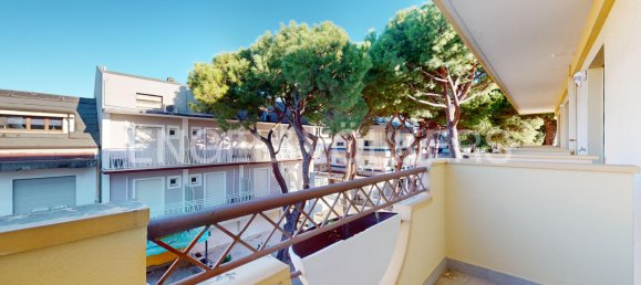 Квартира с 2 спальнями в Червия, Италия № 107518 14