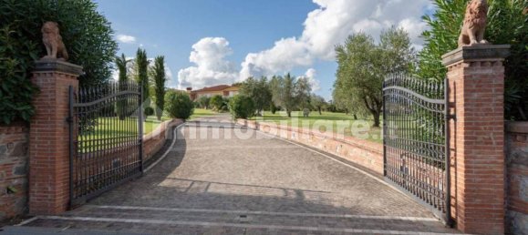 10 chambres Villa à Montecarlo, Italy No. 51018 5