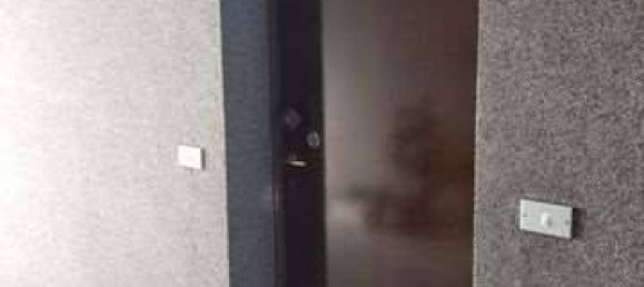 Квартира с 2 спальнями в Кайрате, Италия № 261830 4