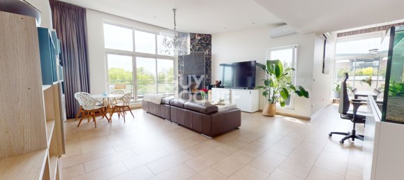 4 bedrooms Penthouse in Cernay, France No. 267598 3