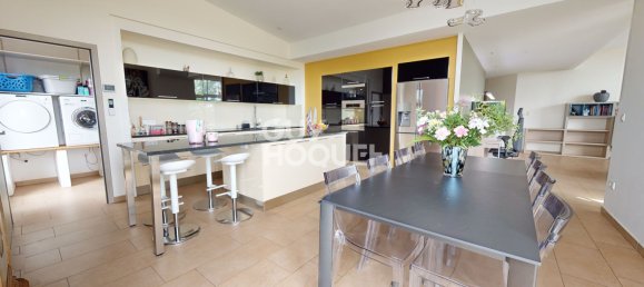 4 bedrooms Penthouse in Cernay, France No. 267598 2