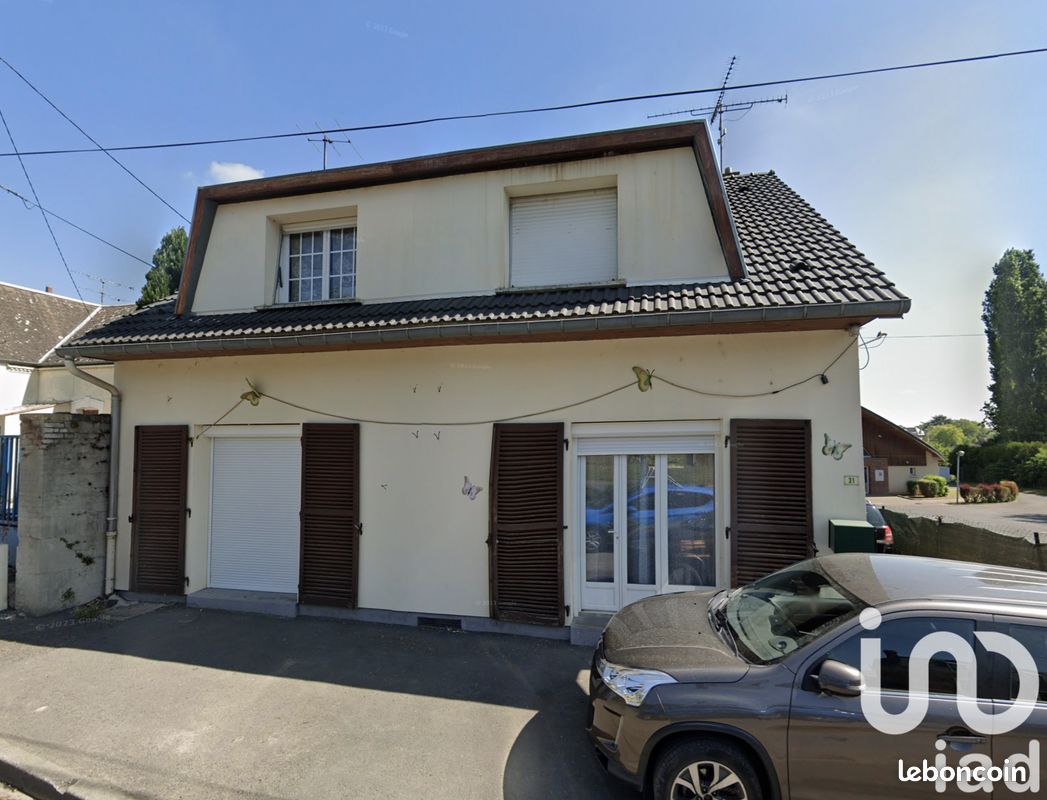 Casa de 4 dormitorios en Cartigny, France No. 235366