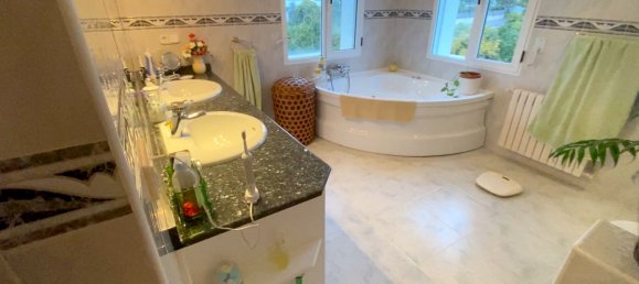 8 bedrooms Villa in Altea, Spain No. 3611 14