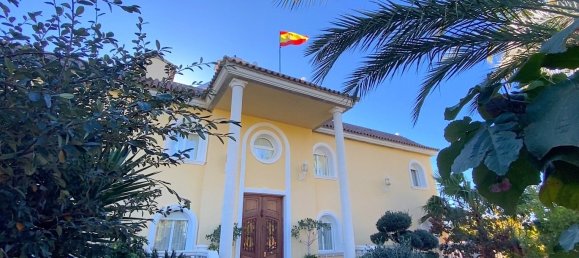 8 bedrooms Villa in Altea, Spain No. 3611 4