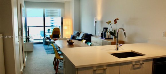1 dormitorio propiedad comercial en venta en Miami, Miami-Dade, Florida, USA № 614417 30