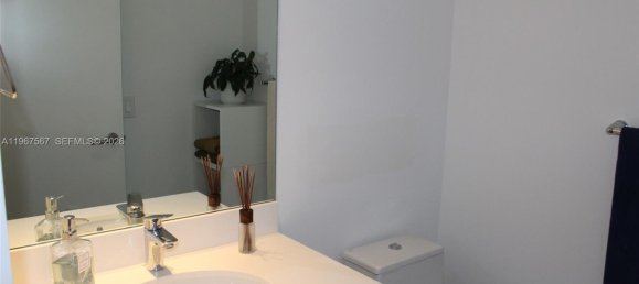 1 dormitorio propiedad comercial en venta en Miami, Miami-Dade, Florida, USA № 614417 17