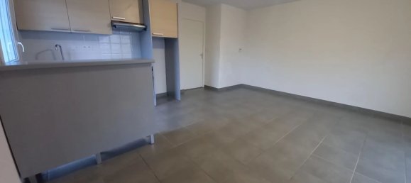 2 Schlafzimmer Wohnung in Tours, France, Nr. 38995 4