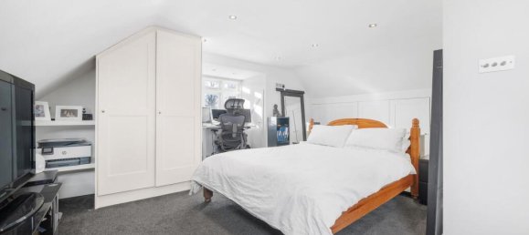 4 bedrooms House in Beckenham, United Kingdom No. 3005 32