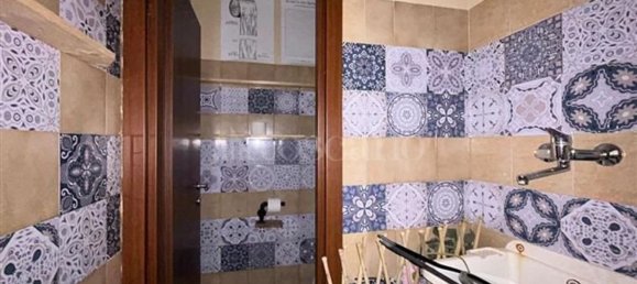 70m² Commercial property in Fiumicino, Italy No. 283455 12