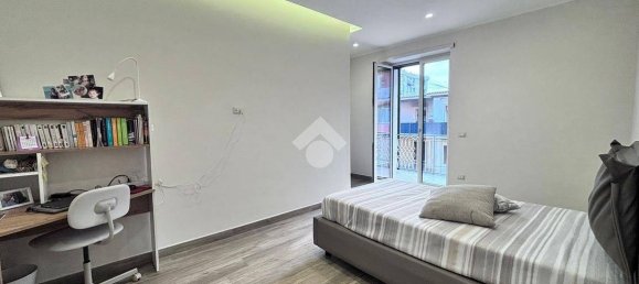 6 غرف نوم فيلا في Casandrino, Italy رقم 80578 42