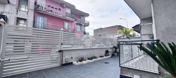 6 غرف نوم فيلا في Casandrino, Italy رقم 80578 44