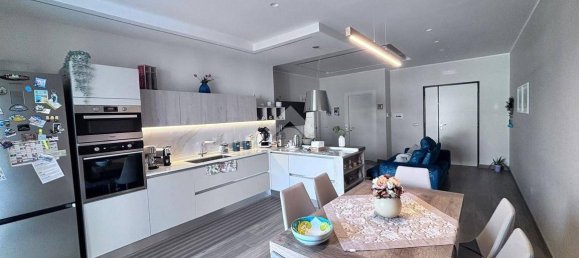 6 غرف نوم فيلا في Casandrino, Italy رقم 80578 29