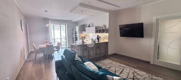 6 غرف نوم فيلا في Casandrino, Italy رقم 80578 41