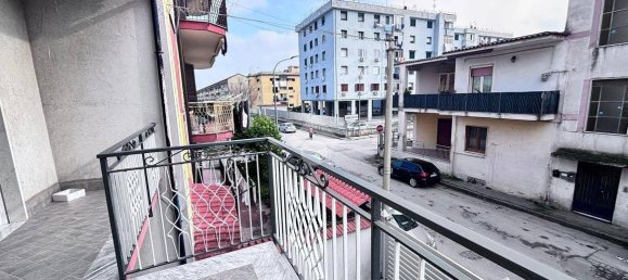 6 غرف نوم فيلا في Casandrino, Italy رقم 80578 22