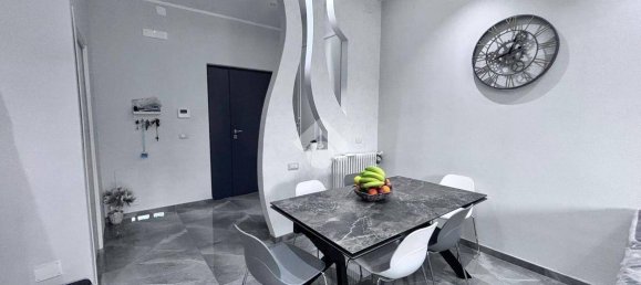 6 غرف نوم فيلا في Casandrino, Italy رقم 80578 5