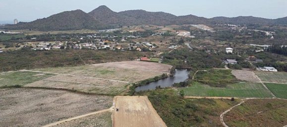  Commercial property in Hua Hin, Thailand No. 6320 9