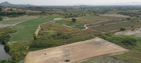  Commercial property in Hua Hin, Thailand No. 6320 4