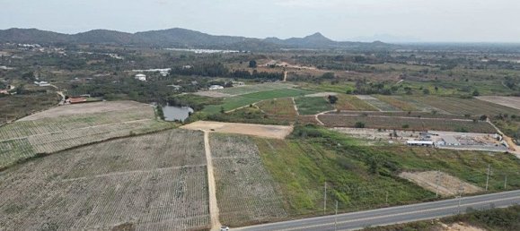  Commercial property in Hua Hin, Thailand No. 6320 3