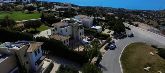 4 bedrooms Villa in Aphrodite Hills, Cyprus No. 22095 26