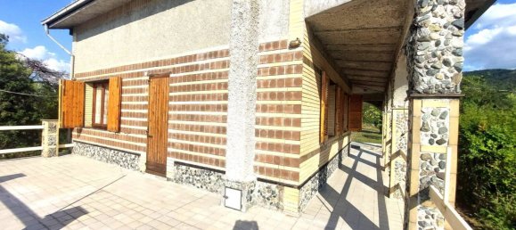 4 bedrooms Villa in Mornese, Italy No. 355974 8