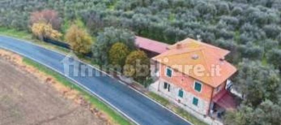 6 bedrooms Villa in Castiglione del Lago, Italy No. 268187 2