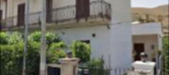 7 rooms Apartment in Palermo, Italy No. 219352 3