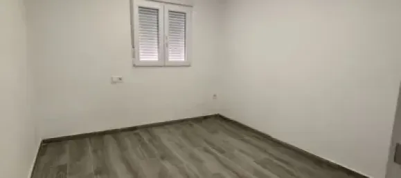 3 bedrooms House in Lleida, Spain No. 144316 3