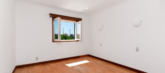 Casa de 4 dormitorios en Santa Maria da Feira, Portugal No. 199741 12