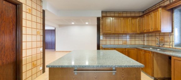 Casa de 4 dormitorios en Santa Maria da Feira, Portugal No. 199741 21