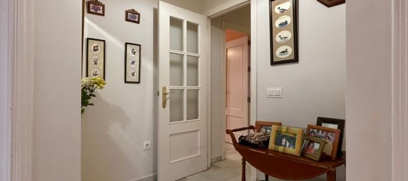 Apartamento de 4 dormitorios en Jerez de la Frontera, Spain No. 157723 13