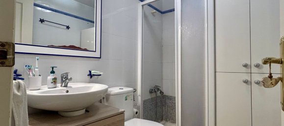 Apartamento de 4 dormitorios en Jerez de la Frontera, Spain No. 157723 22