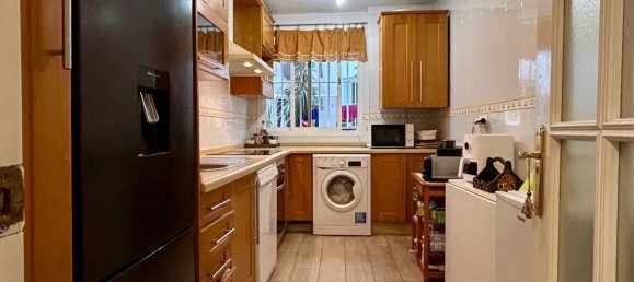 Apartamento de 4 dormitorios en Jerez de la Frontera, Spain No. 157723 3