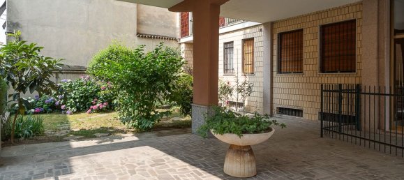 Apartamento de 2 dormitorios en Voghera, Italy No. 365294 11