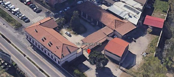 6 chambres Bâtiment à Milan, Italy No. 268296 3