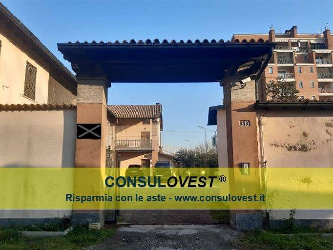 6 chambres Bâtiment à Milan, Italy No. 268296