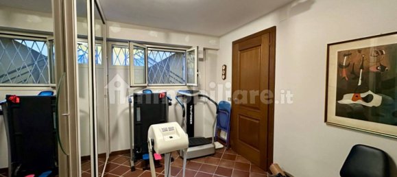 4 Schlafzimmer Haus in Rome, Italy, Nr. 129570 29