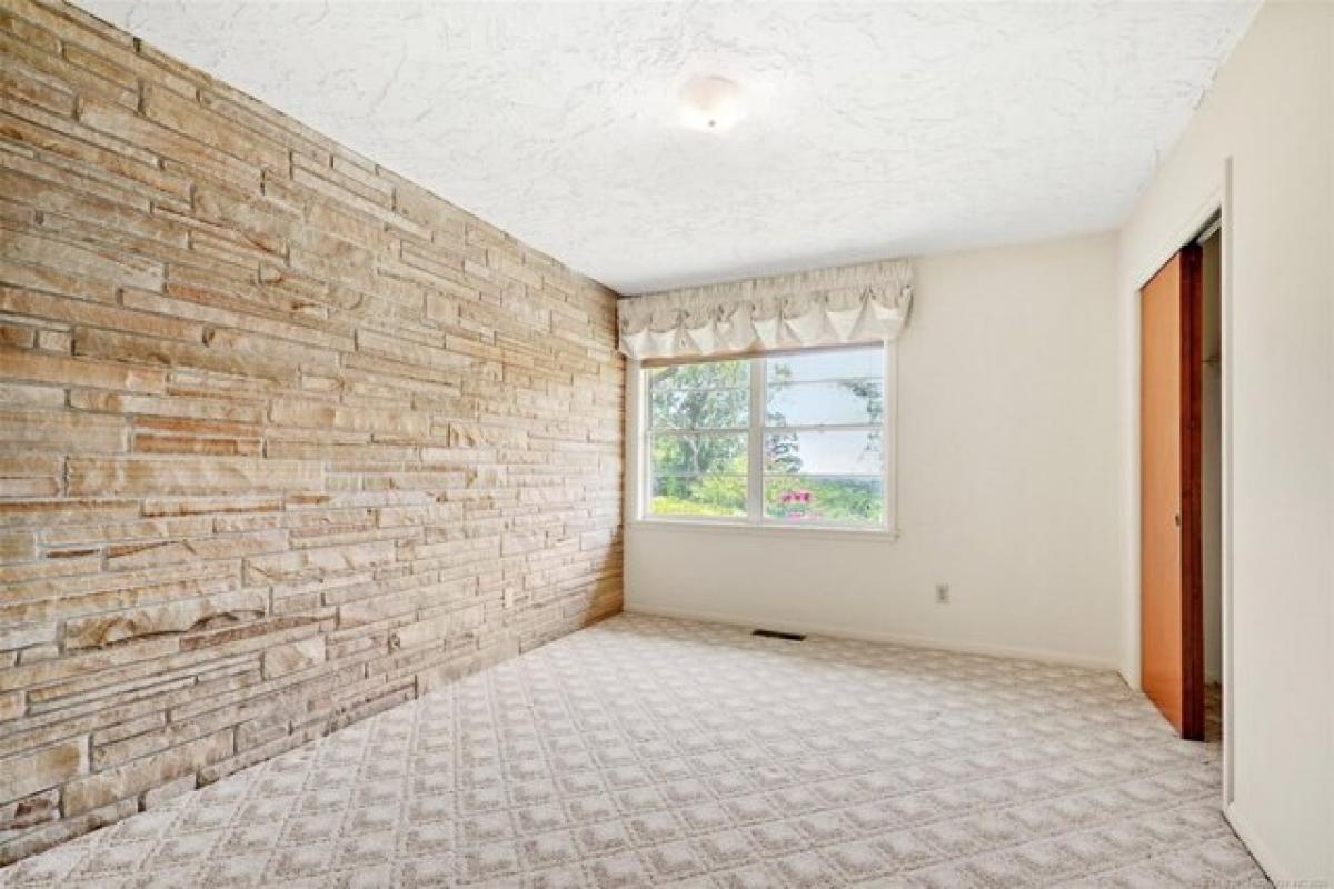 3 bedrooms House in Sand Springs, USA No. 437269