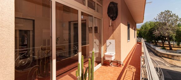 3 bedrooms Apartment in Belpasso, Italy No. 300604 32