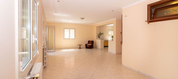 3 bedrooms Apartment in Belpasso, Italy No. 300604 10