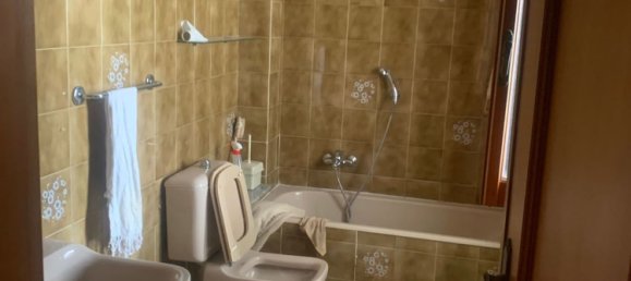 6 rooms Apartment in Castrolibero, Italy No. 254274 7