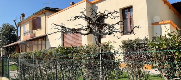 5غرفة منزل في Solarolo, Italy رقم 139694 3