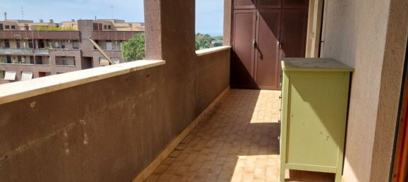 3 rooms Apartment in Rome, Italy No. 205794 10