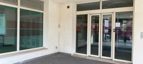 165m² Office in Rovigo, Italy No. 60613 5