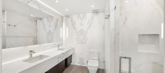 3 Schlafzimmer Gewerbliche Immobilien in Miami, USA, Nr. 615317 28