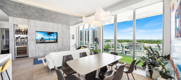 3 Schlafzimmer Gewerbliche Immobilien in Miami, USA, Nr. 615317 12