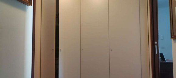 4 bedrooms Apartment in Sona, Italy No. 315994 11