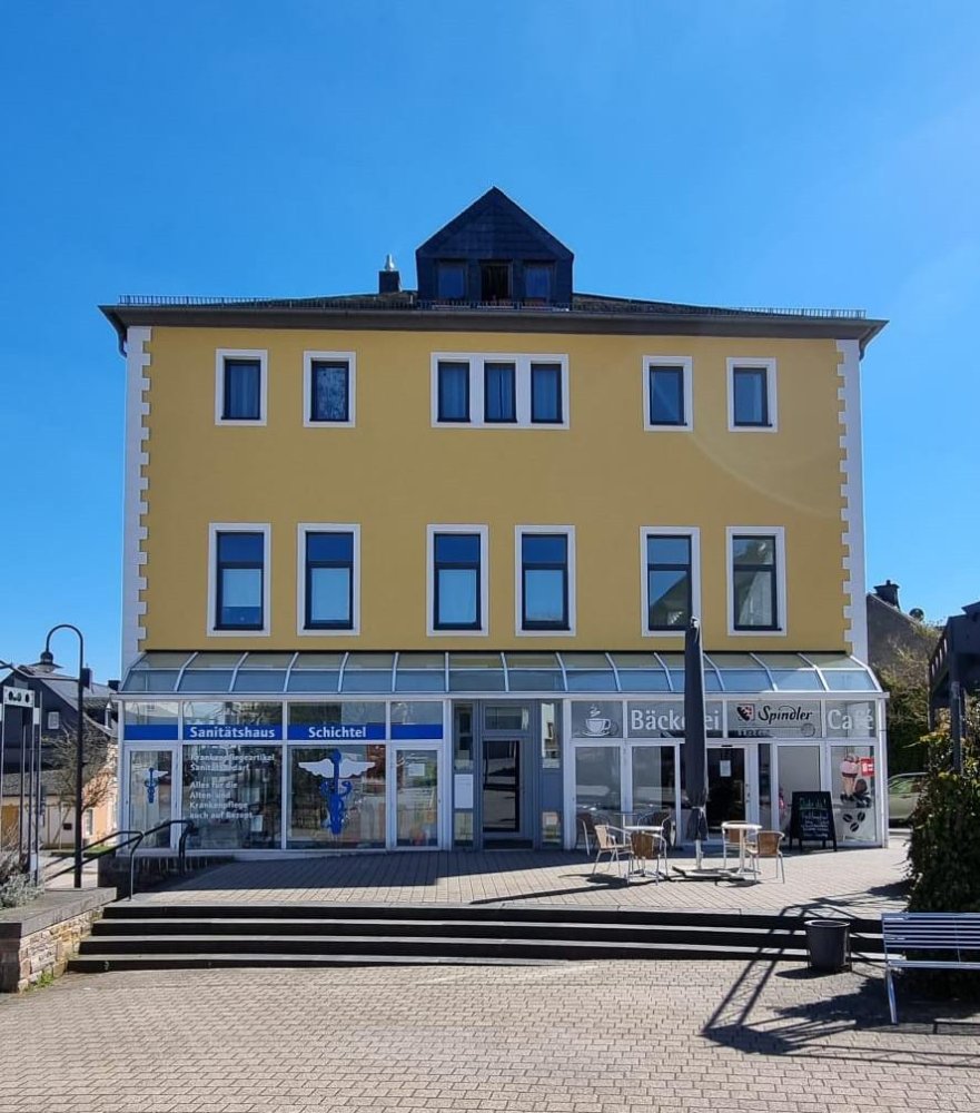 14 rooms Building in Bernkastel-Wittlich, Germany No. 319143